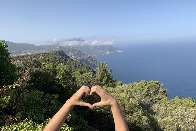Mallorca Hidden Marvels: Guided Routes for Small Groups - The guides and the value of a small group