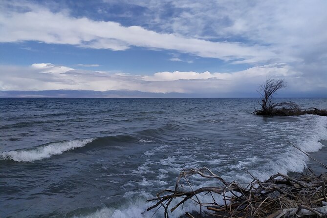 Marvellous 3 days around Issyk-Kul lake - Sleeping in a yurt and eating on the road