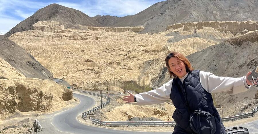 Marvels of Ladakh: Leh to Alchi, Likir and Lamayuru in a Day - Leaving Leh in a private SUV