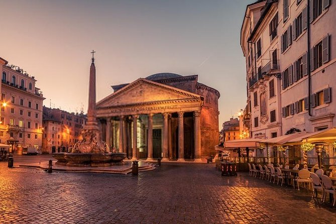 Marvels Of Rome At Night - Private Tour - Colosseum: a powerful outside view in 15 minutes
