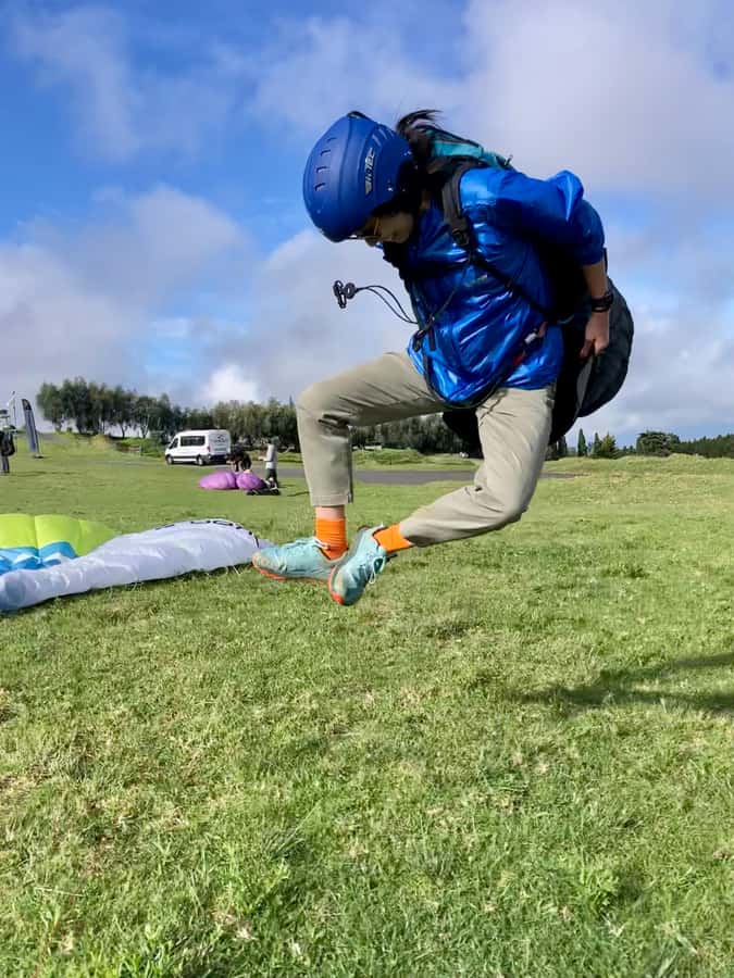 Maui: Top Gun Paragliding Tandem Flight - Meeting near Alii Kula Lavender Farm