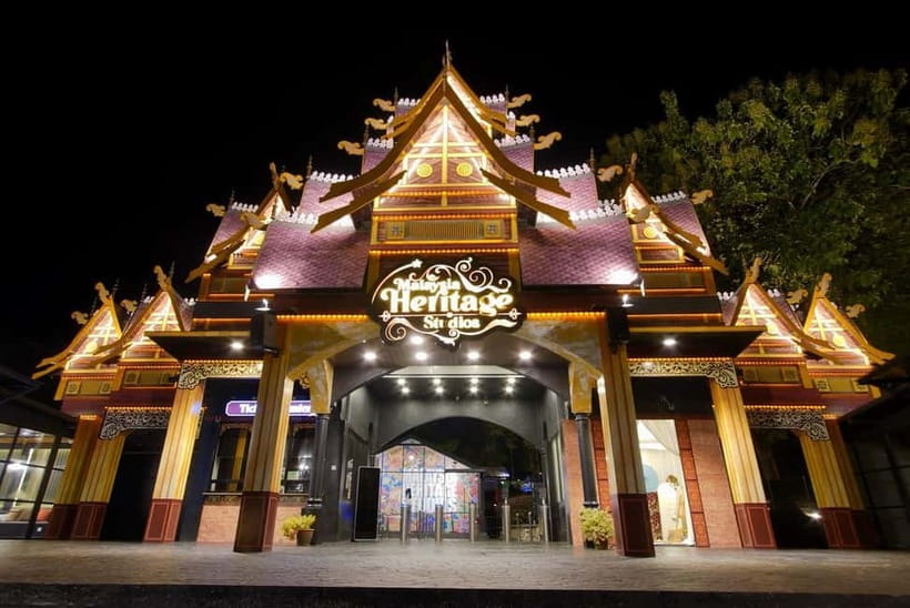 Melaka: Malaysia Heritage Studios Entry Ticket - Replica homes make regional differences easier to see