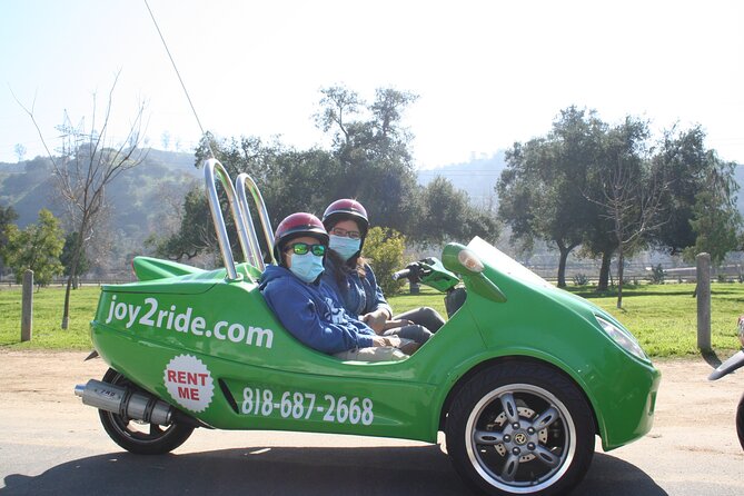 Mini-Car Sunrise Tour in Hollywood with Breakfast - Pickwick Bowl, an unexpected final stop