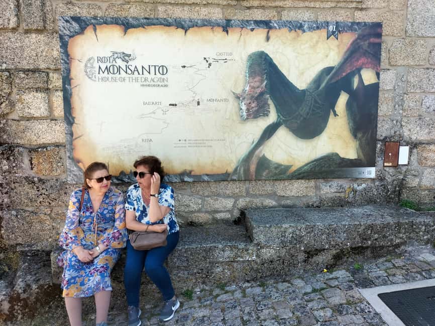 Monsanto (TV Game of Thrones): Private Day Tour from Lisbon - Walking through the stone village