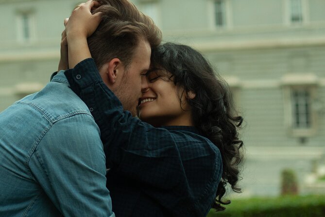 Movie Inspired 30 Minute Private Photoshoot in Madrid - Starting at the Royal Palace at 8:30 am