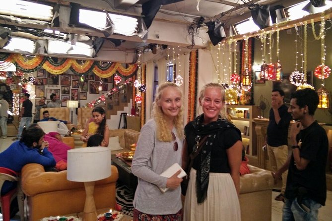 Mumbai Film City and Bollywood Tour with Meal - Why this Mumbai Bollywood tour is different
