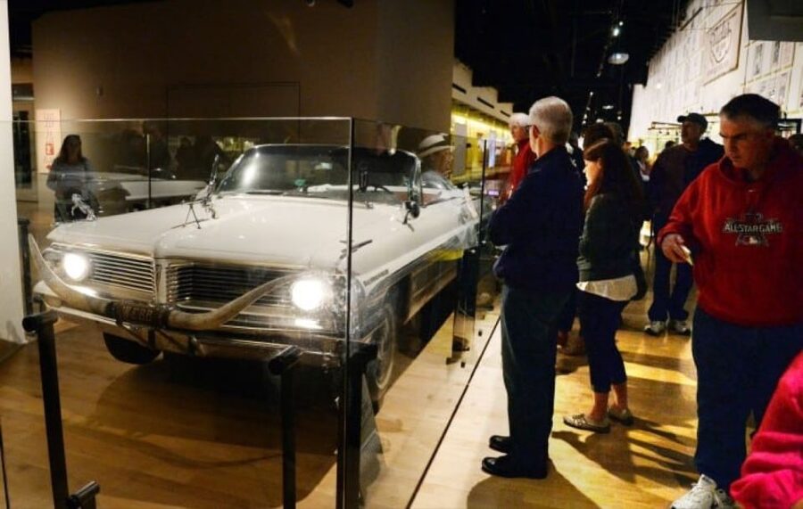 Nashville: RCA Studio B & Country Music Hall of Fame Combo - Why RCA Studio B matters more than its plain walls suggest