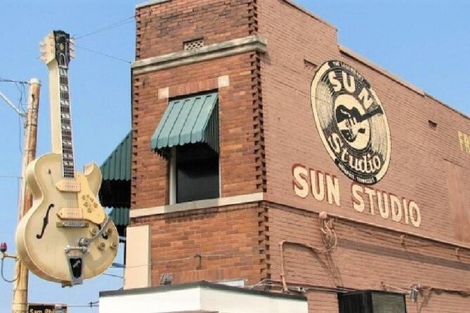 Nashville to Memphis Daytrip with Graceland VIP Tour and Sun Studio Admission - Sun Studio and the birth of rock ’n’ roll