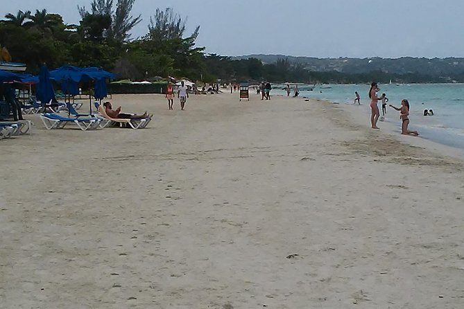 Negril seven Miles Beaches & Shopping Only | Spend more time on the Beach: - A private tour for people who value flexibility