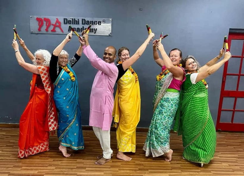 New Delhi: Namaste India Bollywood Dance Workshop - How the private format changes the experience