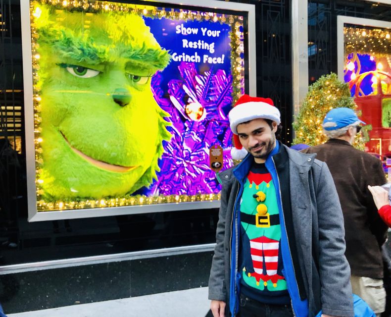 New York Holiday Lights and Movie Sites Bus Tour - Scrooged and the behind-the-scenes stories