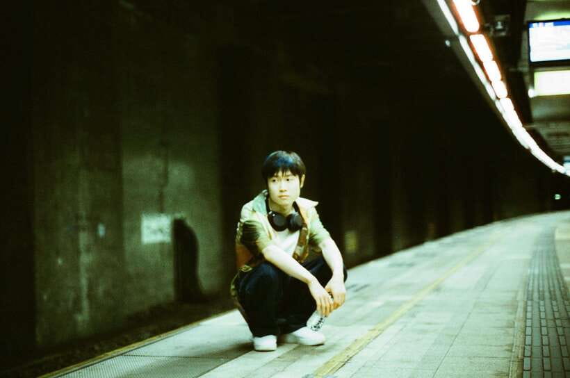Night Photoshoot in Hong Kong: Cinematic, Moody, Personal - Clothing, timing, and small choices that matter