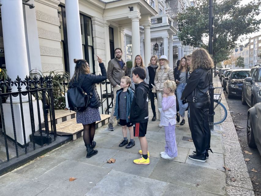 Notting Hill Walk Celebrities and Film Locations- London - Electric Cinema and the neighborhood on screen