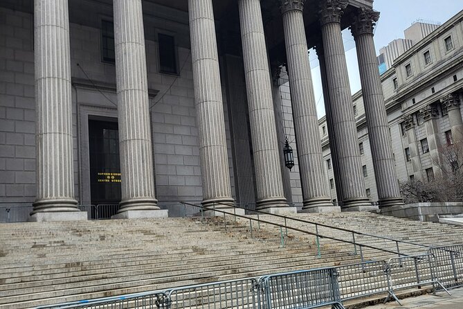 NYC Movie & TV Location Running Tour – Jog Iconic Filming Spots - Courthouse scenes and the New York setting