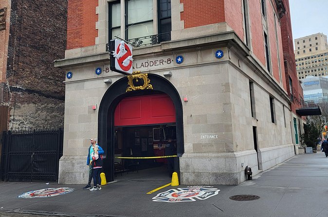 NYC Movie & TV Location Running Tour – Jog Iconic Filming Spots - Die Hard and Succession in the financial district