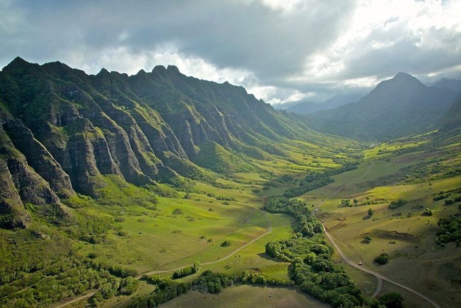 Oahu: Kualoa Movie Sites, Jungle, and Buffet Tour Package - Starting at the Secret Island check-in counter