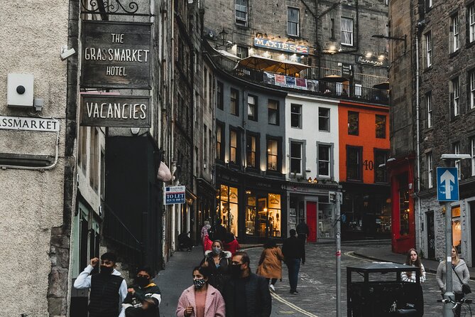 Original Harry Potter Locations Tour in Edinburgh : Guided Tour - Princes Street and the view toward Edinburgh Castle