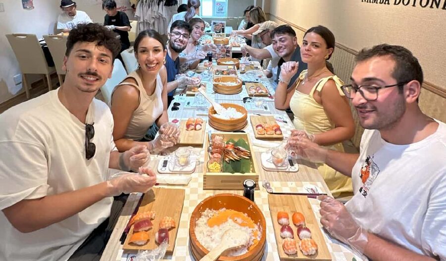 Osaka: Sushi Making in Spacious Studio (SAME-DAY OK!) - The welcome, food culture, and first lesson