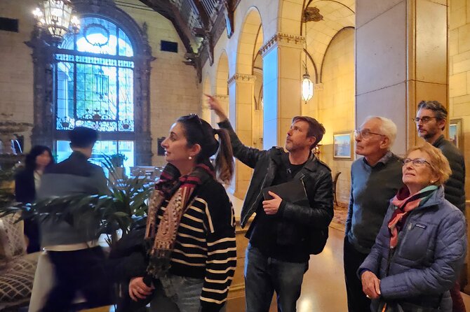 Oscar History and Film Set Studio Tour at the Biltmore Hotel - How the smartglasses work during the hour