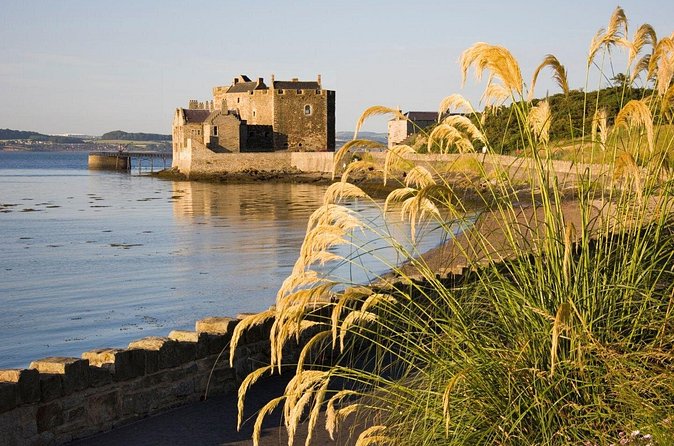 Outlander and Castles Film Locations Day Tour from Edinburgh - Midhope Castle, the long-awaited Lallybroch