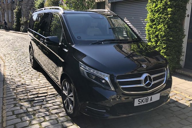 Outlander locations experience, Private Tour in a premium Minivan - Culross Palace and Claire’s herb garden