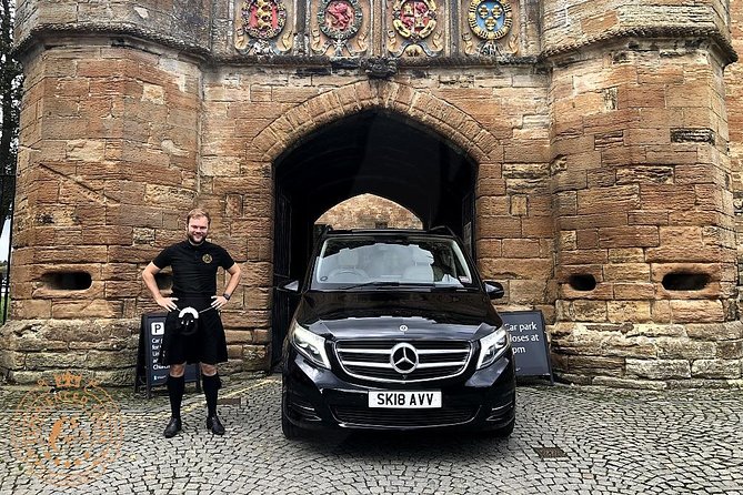 Outlander locations experience, Private Tour in a premium Minivan - Hopetoun House and the Duke of Sandringham