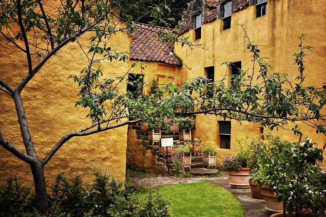 Outlander Odyssey: Outlander Filming Locations Private Day Tour - Why the private format changes the day