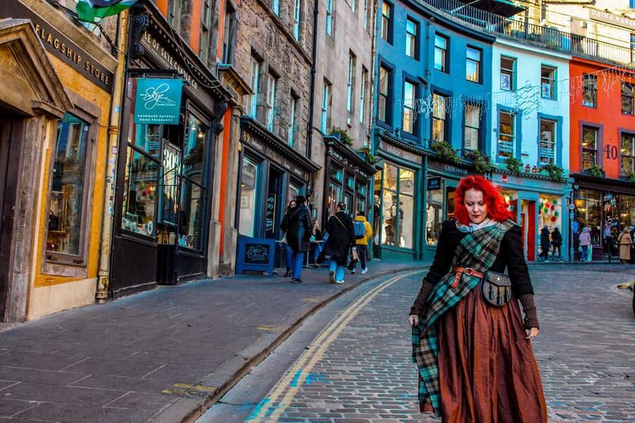 Outlander's Scotland Tour - Rebel Jacobite Tour - The Royal Mile and Bonnie Prince Charlie’s Edinburgh