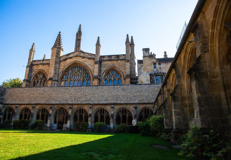 Oxford: Harry Potter Walking Tour Including New College - Key points at a glance