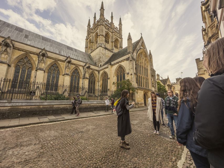 Oxford: Harry Potter Walking Tour Including New College - Why the Divinity School feels like the real Hogwarts