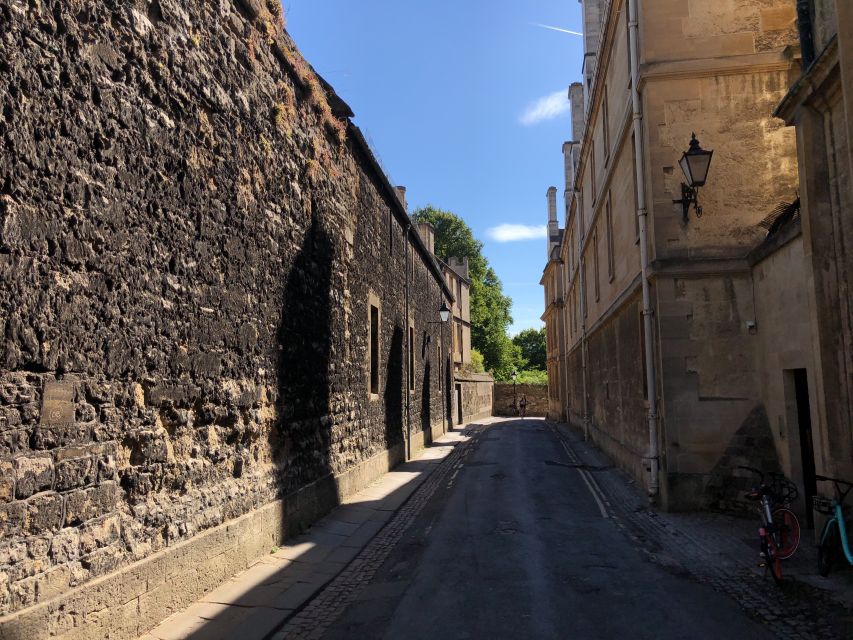 Oxford: Harry Potter Walking Tour Including New College - What the 90-minute schedule really means