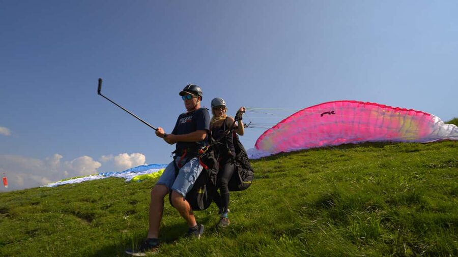 Paragliding Tandem in Salzkammergut / Sound of Music Flight - Safety, comfort, and suitability