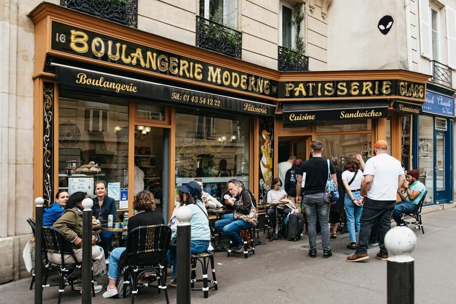 Paris: Emily TV Show Locations Guided Walking Tour - Cour du Commerce Saint-André and old Paris streets