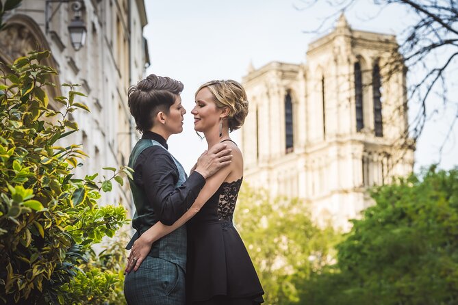 Paris Photo Session: Be the Star of Your Own Movie - Best suited to couples, families, and solo visitors