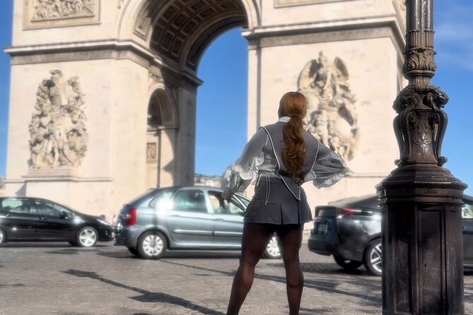 Paris: Shoot a Vertical Video on a Sidecar with a Pro Filmmaker - Your equipment is supplied, so focus on the moment