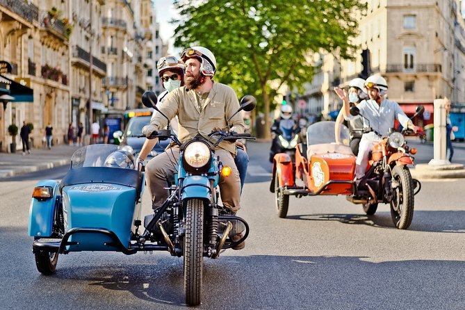 Paris Vintage Sidecar Tour – Emily in Paris highlights - Two very different Eiffel Tower views