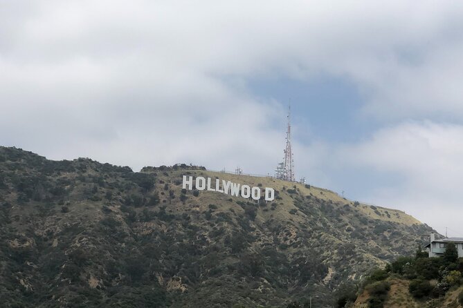 Perfect 5 ½ Hour LA & Hollywood Tour from Santa Monica - Getting a photo of the Hollywood Sign