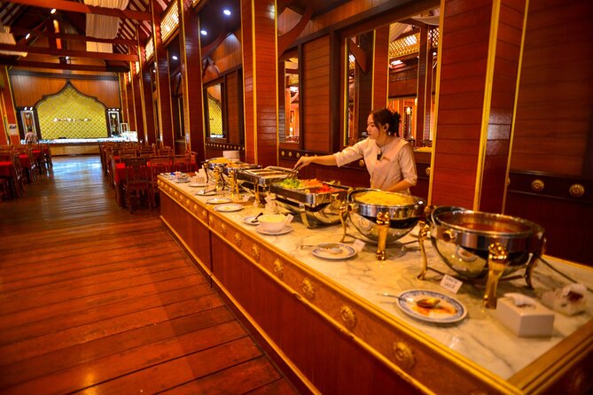Phang Nga Bay and James Bond Island Day Tour from Phuket - Lunch and village life at Koh Panyee