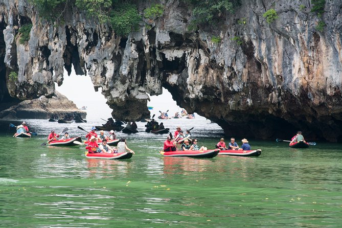 Phang Nga Bay James Bond Tour Premium Tour - The crew can make a busy day feel easier