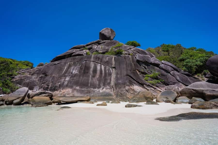 Phuket: 2 Days Itinerary Similan & James Bond Islands Tour - Day one: the long run to Similan Island No. 8