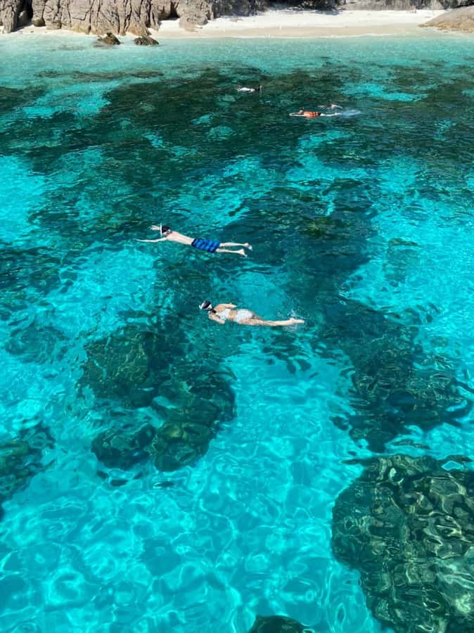 Phuket: 2 Days Itinerary Similan & James Bond Islands Tour - Lunch and two beaches at Similan Island No. 4