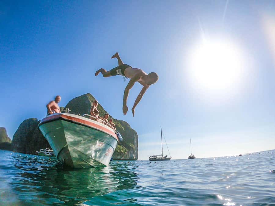 Phuket: 2 Days Itinerary Similan & James Bond Islands Tour - What to pack for two days on the water