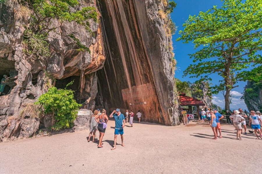 Phuket: Day Trip To Phi Phi, Maya and James Bond Islands - Maya Bay and the limits of a famous beach