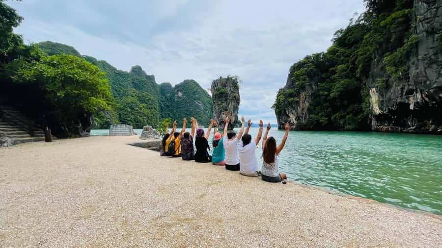 Phuket: Day Trip To Phi Phi, Maya and James Bond Islands - What this Phuket island day actually involves