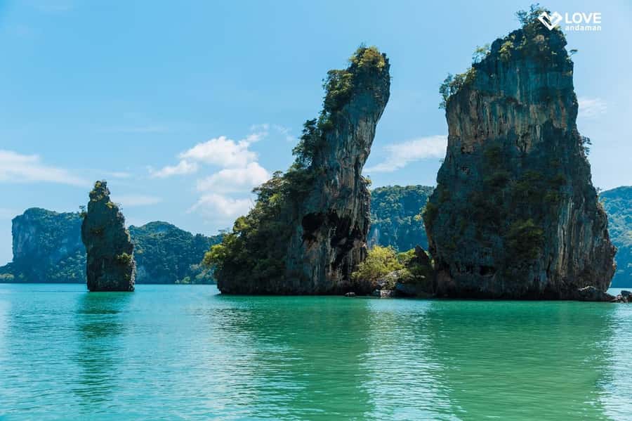 Phuket: Early-Bird James Bond, Hong, Naka Noi Boat Tour - James Bond Island: Famous, Photogenic, and Brief