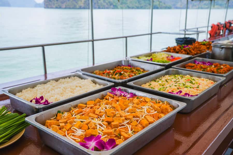 Phuket: James Bond Day Tour and Canoeing by Big Boat - Panak Island and the cave with mangroves
