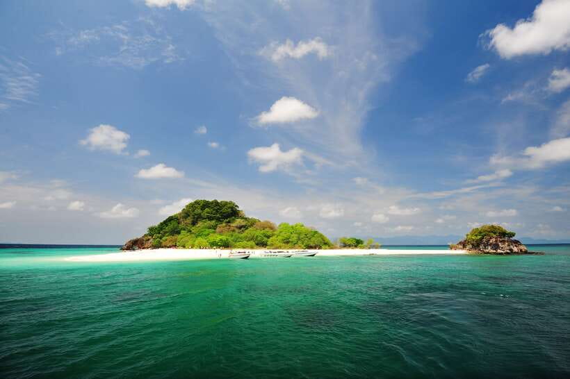 Phuket: James Bond Island by Longtail Boat Small Group Tour - The guides can shape the whole day