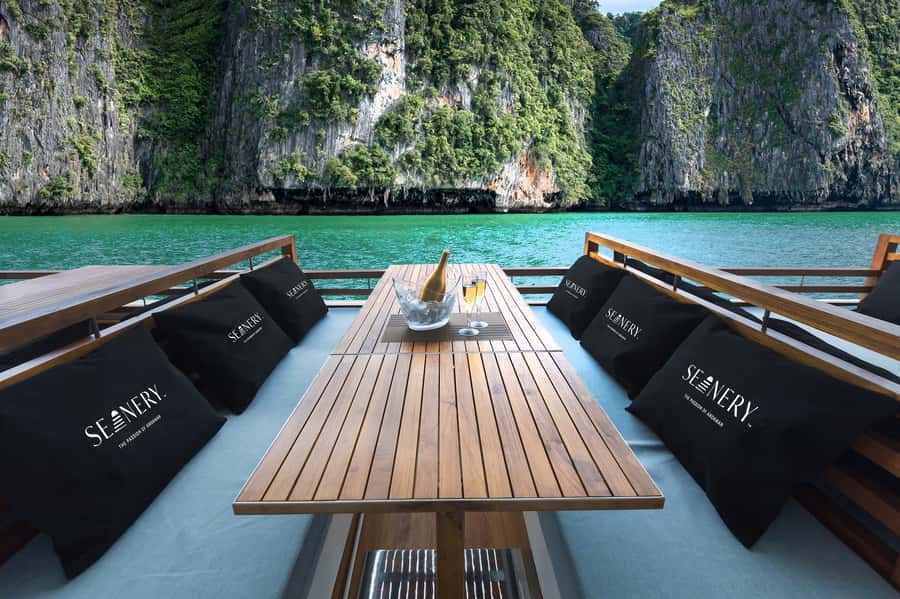 Phuket: James Bond Island Luxury Sunset Cruise - Lunch with limestone views