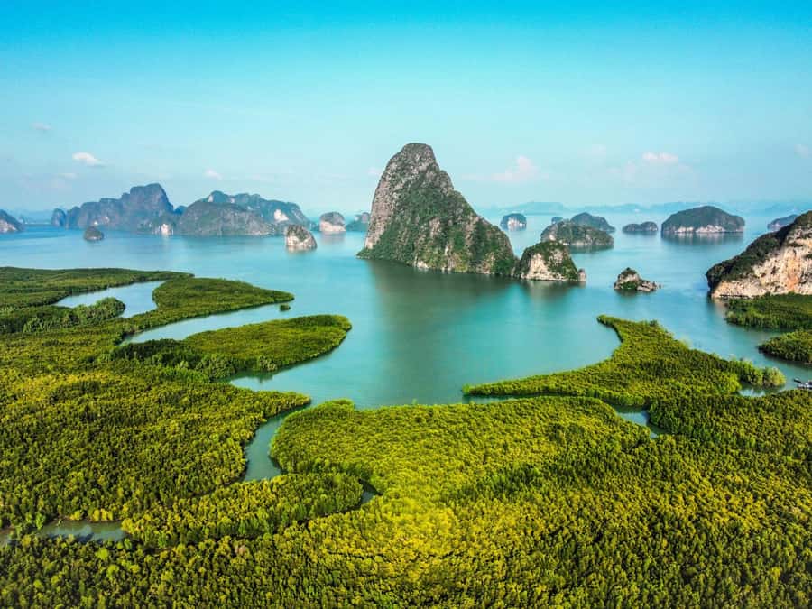 Phuket: James Bond Island Speedboat Tour with Canoeing - Hong Island, where the canoeing earns its place
