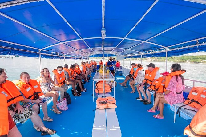Phuket: James Bond Island Tour by Big Boat and Phang Nga Bay - Lunch and the quieter side of Hong Island